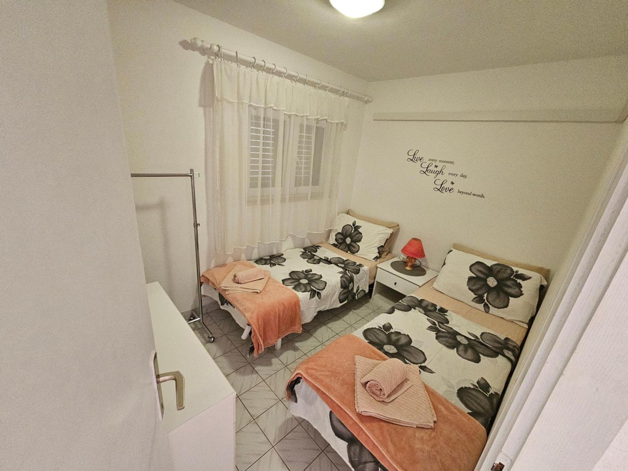 Villa Casablanca Supetar Extérieur photo