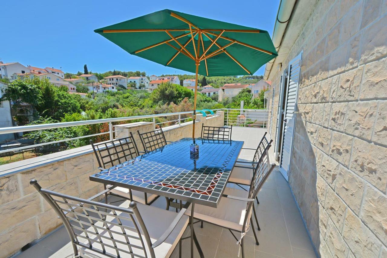 Villa Casablanca Supetar Extérieur photo